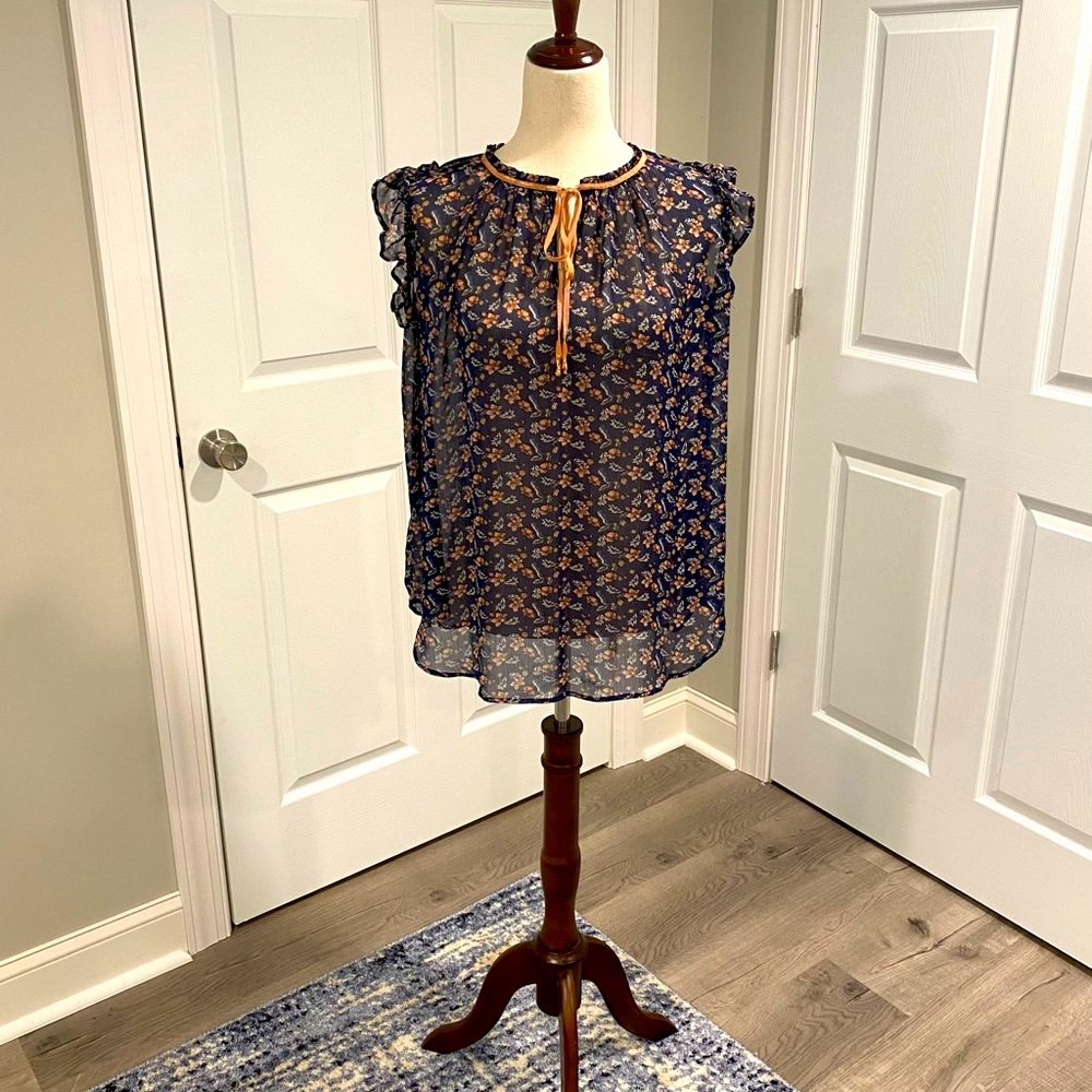 Xhilaration /Floral sheer extra short sleeve shirt /C:Navy Blue, Pale Pink / S:M